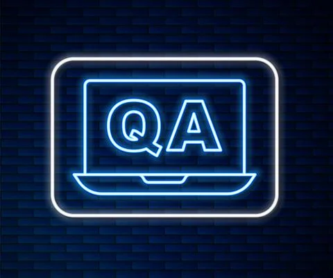Glowing neon line Speech bubbles with Question and Answer icon isolated on brick Illustrazione stock