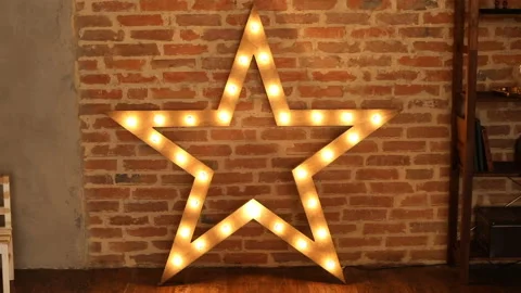 Glowing star with light bulbs Vidéo 89593325