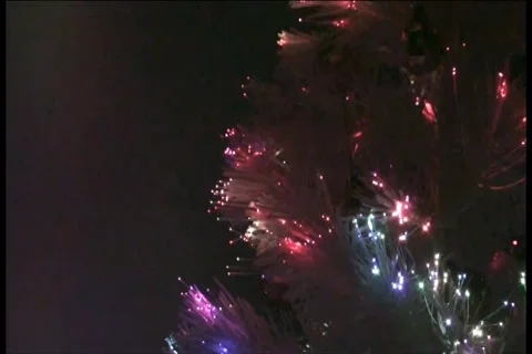 Glowing White Christmas Tree - I - 720x480 - 1 minute loop Stock Footage 33303903
