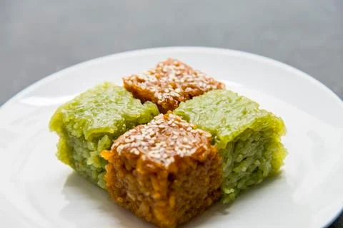Glutinous rice cooked with sugar which coffee and pandan leaves flavor14 Stock Photos