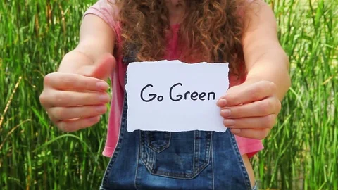 Go green Stockbeeldmateriaal 79574695