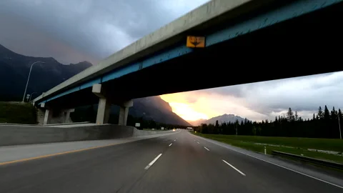 Go Pro Banff at Sunset Icefields Parkway Stockbeeldmateriaal 244816311