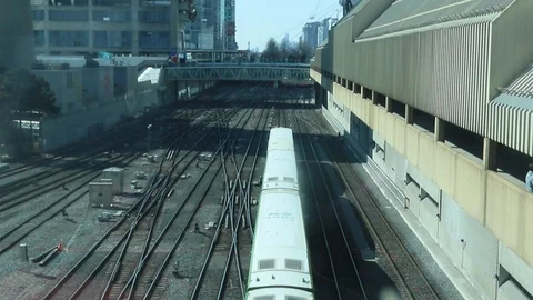 GO Train driving on tracks from over head Vídeo Stock 125885265