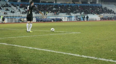 Goalkeeper's pass 動画素材 10798232