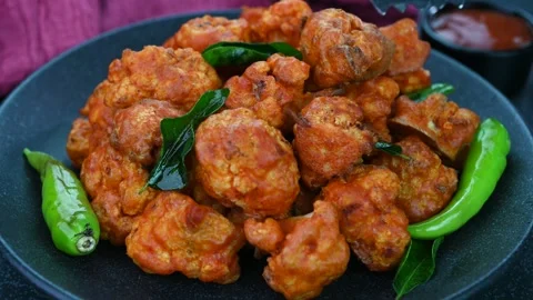 Gobi 65 fried cauliflower dish Stockbeeldmateriaal 294518340