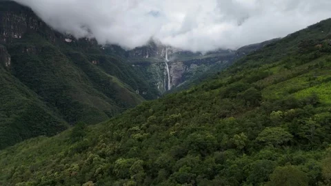 Gocta Waterfall, Dramatic Scenery 4k UHD Aerial Stock-Footage 335784884