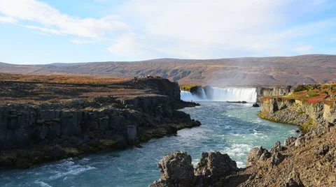 Godafoss waterfall and river 库存影片 68540390