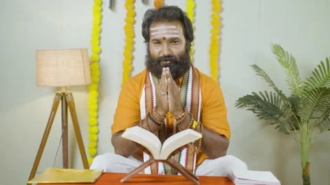 Godman preaching with reading book Vídeo Stock 167079869