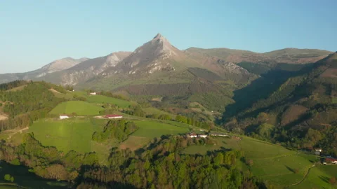 Goierri landscape, Txindoki mountain in Basque Country Video stock 152475153