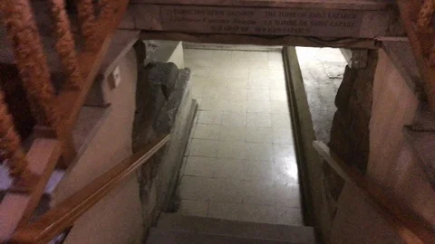 Going Down the stairs inside St Lazarus Church to the Tomb of Saint Lazarus Видео 89726076