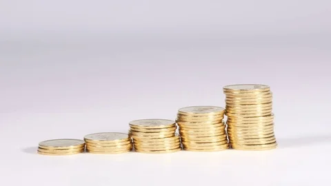 Going up financial ladder Stockbeeldmateriaal 70211138