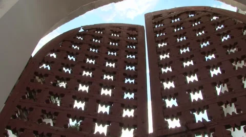 Going out for the sun Stockbeeldmateriaal 880419