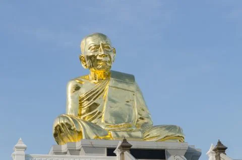 Gold big buddha statue. Stock-Fotos