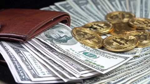 Gold bitcoinand  dollar stacks Stock Footage 85516844
