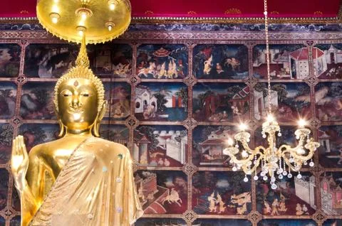 Gold buddha statue 写真素材