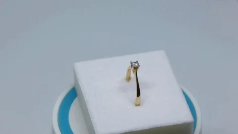 Gold diamond ring Stock Footage 124697946