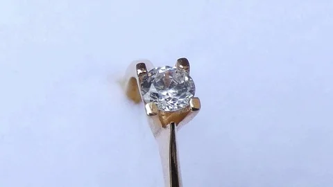 Gold diamond ring Video stock 124697972