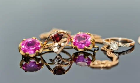 Gold ring is gracefully curved shape ruby Stock Photos