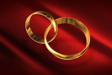 Gold rings Stock Footage 8579731