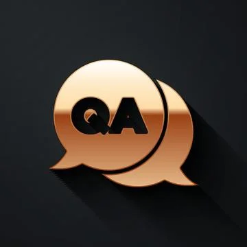 Gold Speech bubbles with Question and Answer icon isolated on black backgroun Illustrazione stock