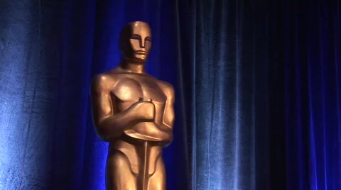 Gold statue 2 Stock-Footage 492545