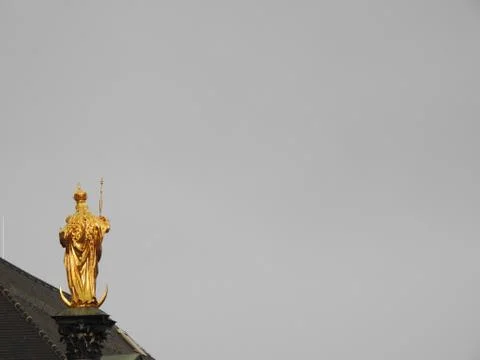 Gold Statue Stock Photos