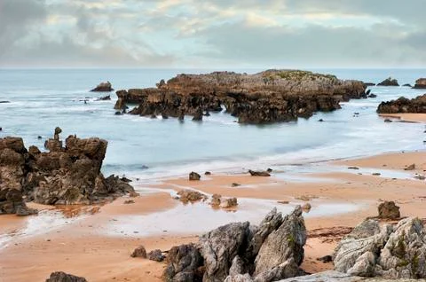 Golden beach at sunset Ris, Noja, Cantabria, Spain Stock-Fotos