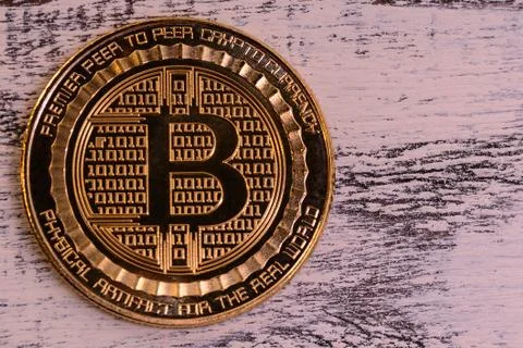 Golden bitcoin on Foto stock
