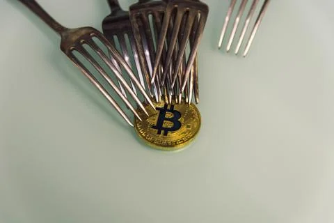 Golden bitcoin on Foto stock