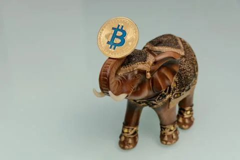 Golden bitcoin on Foto stock