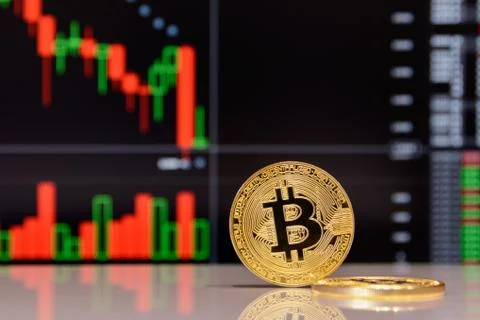 Golden bitcoin on Foto stock