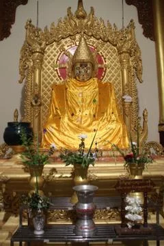 Golden buddha Stock Photos