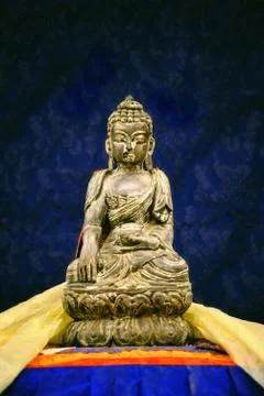 Golden Buddha statue Stock Photos