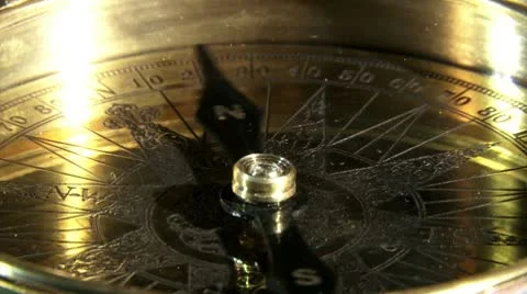 Golden compass closeup Video stock 8947008