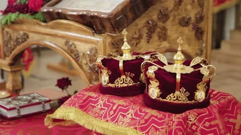 Golden crowns Stock Footage 146641598