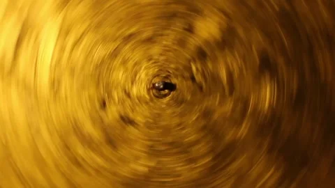 Golden disk pendulum swinging 스톡 동영상 324758949