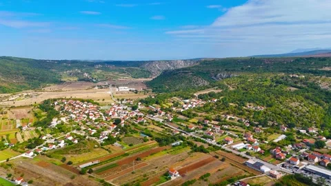 Golden Fields, Endless Skies 库存影片 307883330