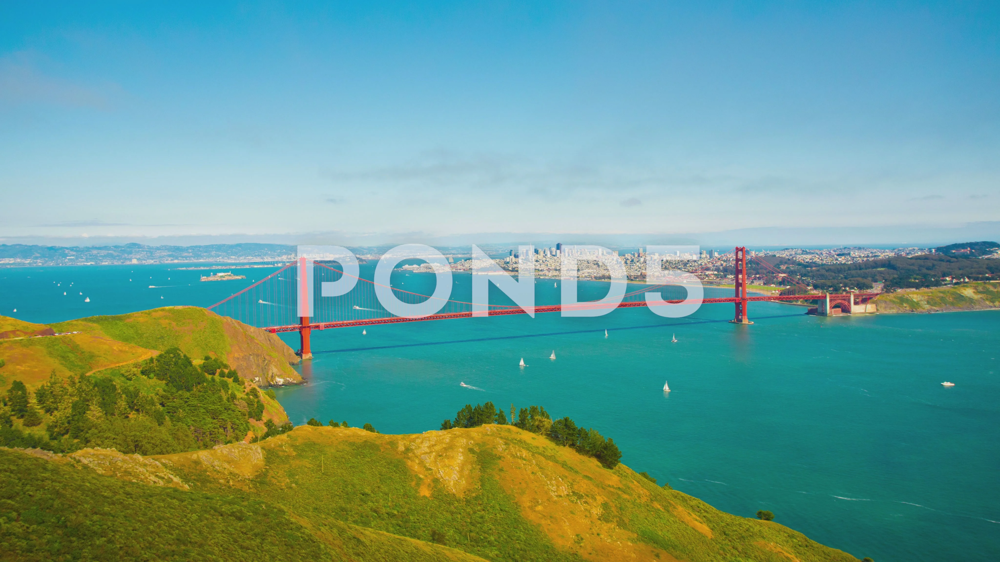Golden Gate Bridge, Marin Headlands, San Francisco, California бесплатно