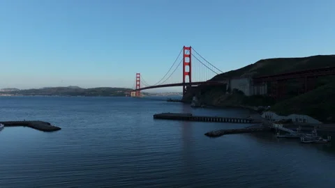 Golden Gate Bridge from Cavallo Point with Wide Ocean View and Coastal Scenery Vídeo Stock 310337185