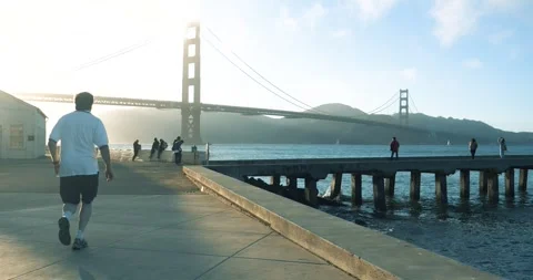 Golden Gate Bridge at Sunset 動画素材 288522844