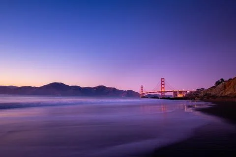 Golden gate bridge at sunset Stock Photos