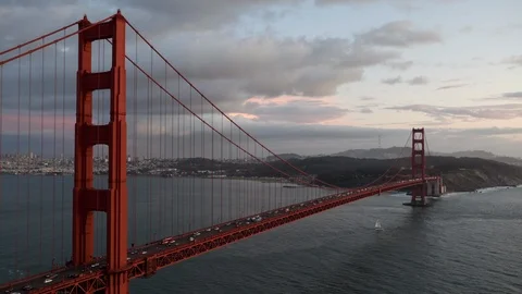 Golden Gate Bridge Time lapse at sunset 動画素材 98698631