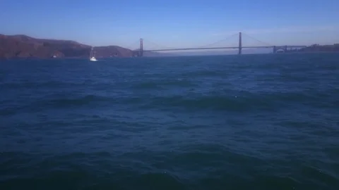 Golden Gate from Pacific Ocean Vidéo 84541946