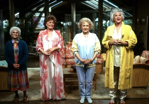 https://images.pond5.com/golden-girls-estelle-getty-rue-photo-201392555_iconl_nowm.jpeg