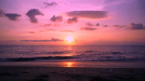 Golden hour sunset Stock Footage 163648640