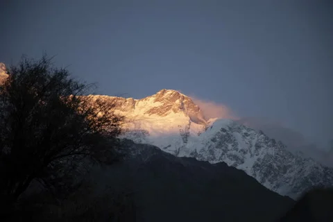 Golden light to evening timelapse Stock Footage 168065014