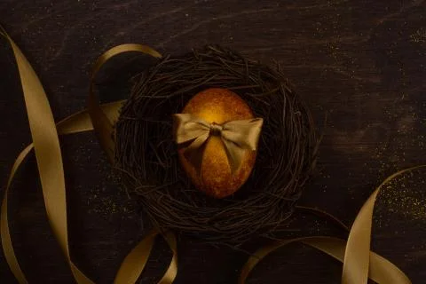 Golden luxury easter egg Stock Photos