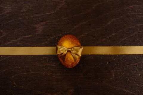 Golden luxury easter egg Stock Photos