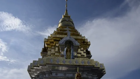 Golden pagoda. 스톡 동영상 78124546