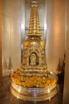 Golden stupa Stock Photos